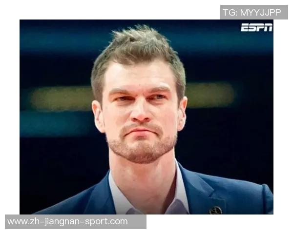 罗威与杨瀚森等中锋一致支持斯普利特担任球队主教练 罗威与杨瀚森等中锋一致支持斯普利特担任球队主教练