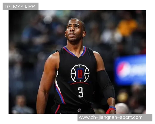 保罗举办派对仅三人到场球队文化建设屡遭冷遇引发关注